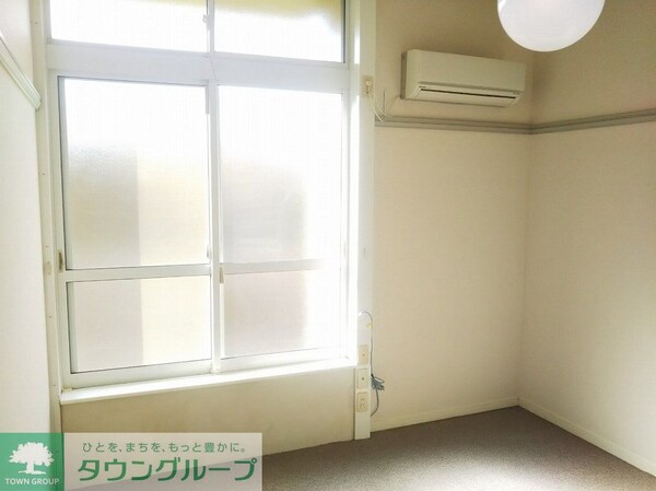 リビング・居室(1階のお部屋です。同タイプの写真です。)