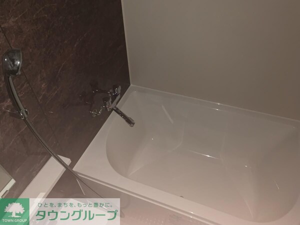 バス／シャワールーム等(同タイプ201号室の参考写真です　現況優先)