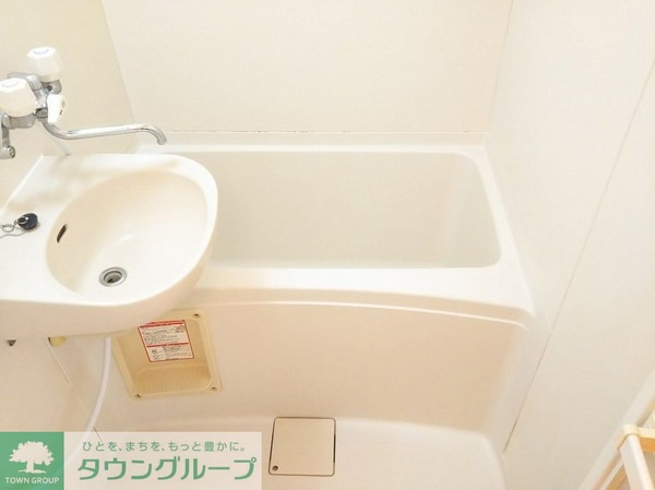 バス／シャワールーム等(同タイプの写真です。仕様が異なる場合があります。)