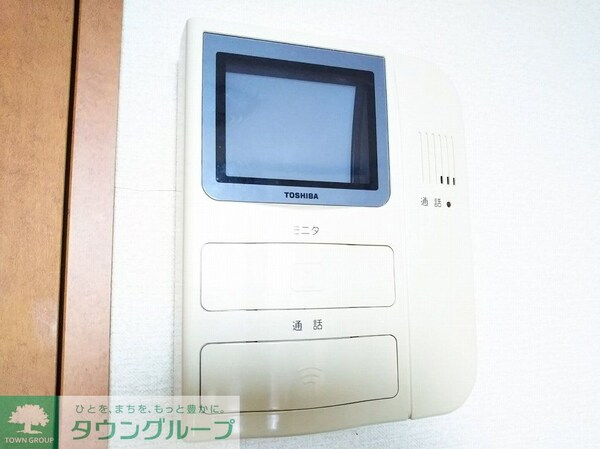 その他(モニター付きインターホンで安心。同タイプの写真です。)