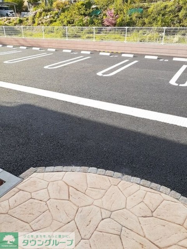 駐車場(駐車場)