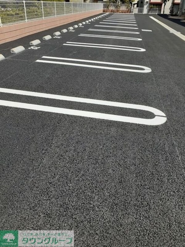 駐車場(駐車場)