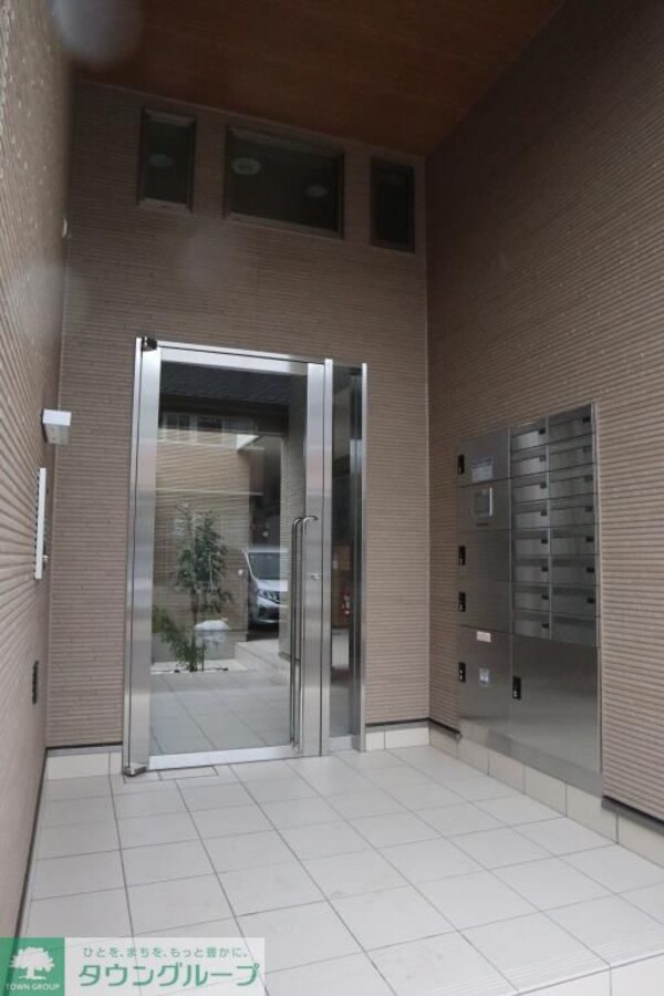 エントランス(エントランス)