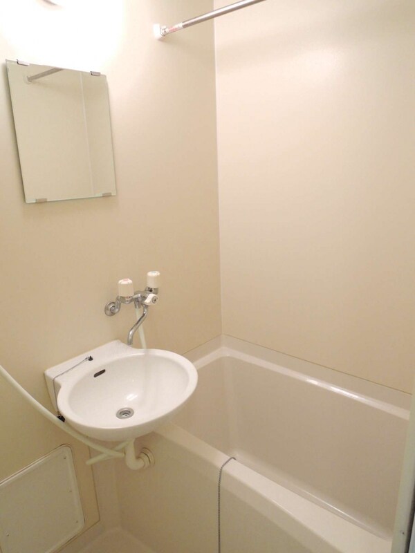 バス／シャワールーム等(洗面)