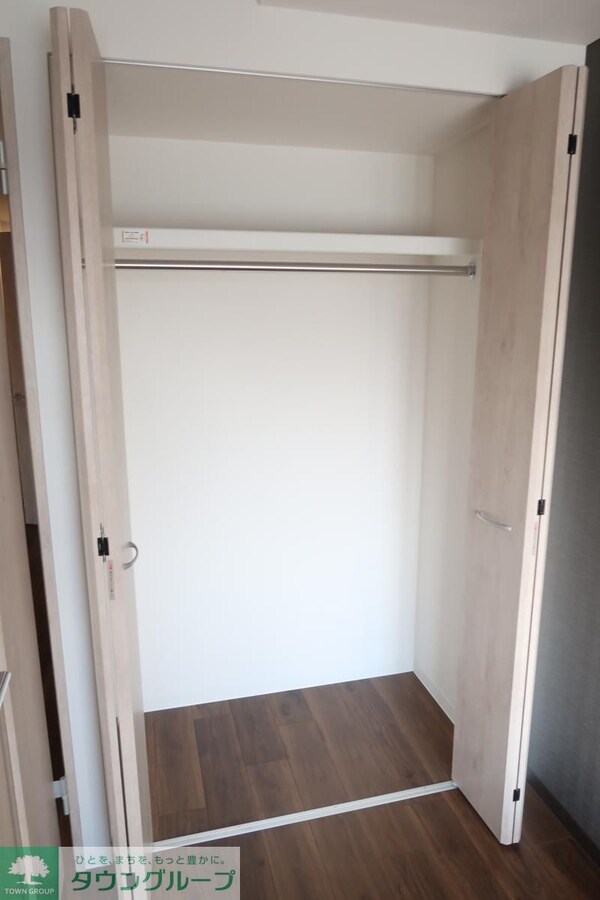 収納(※同建物　南西向きのお部屋の設備施工例　現況優先)