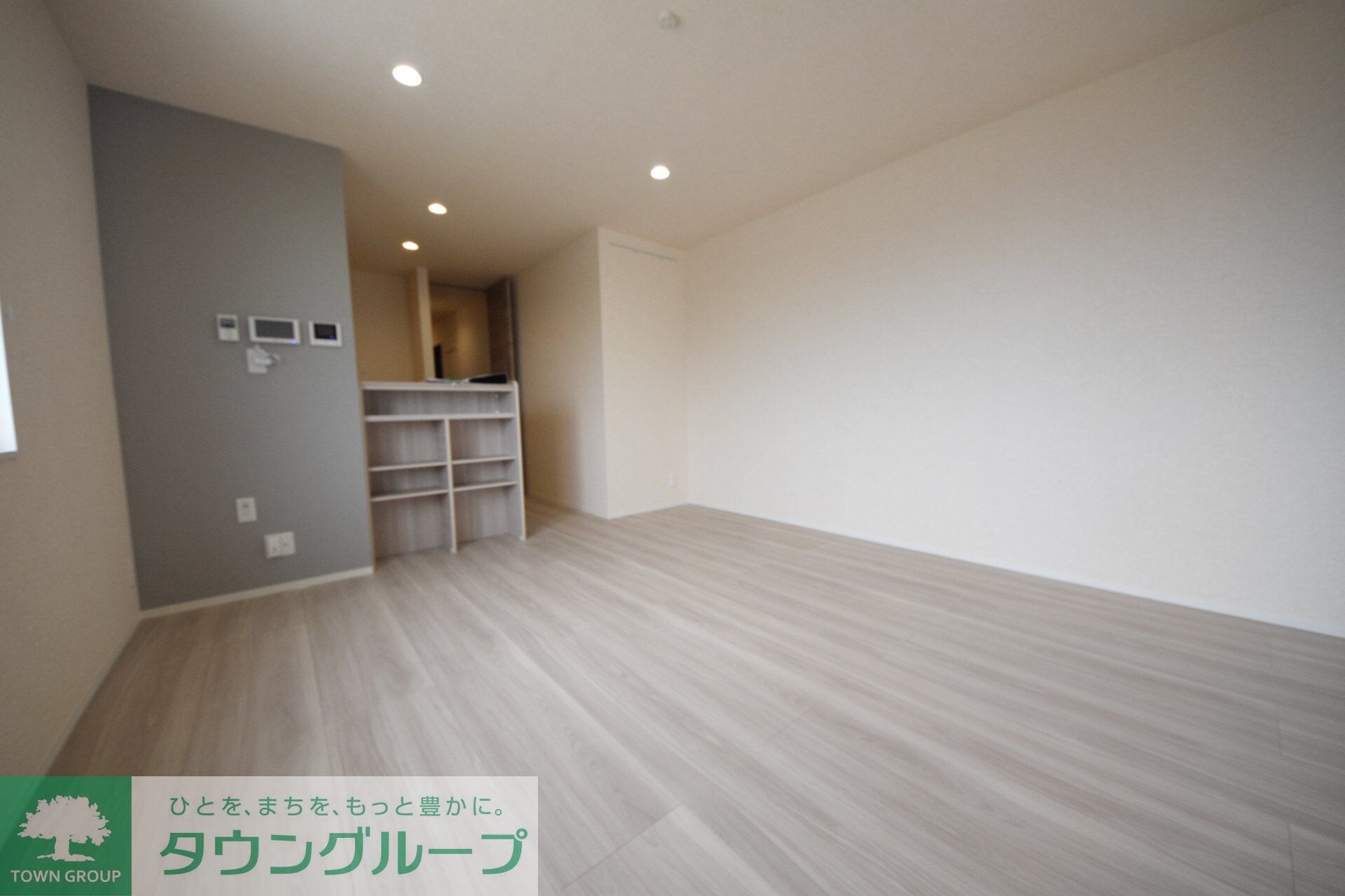 物件内観写真3　(リビング/居室)