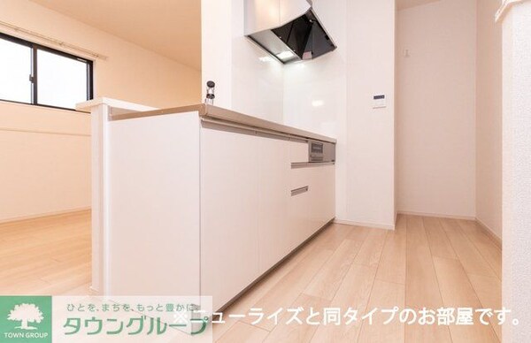 キッチン(※同間取り・平米数（反転有）イメージ　現況優先)