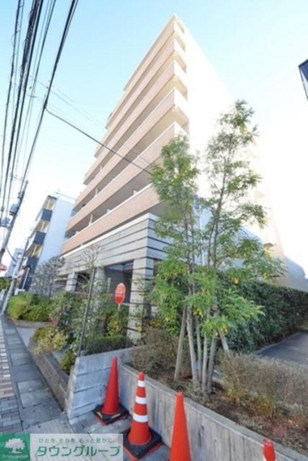 外観(市川駅徒歩７分の物件です)