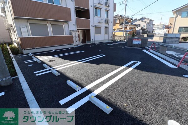 駐車場(駐車場)