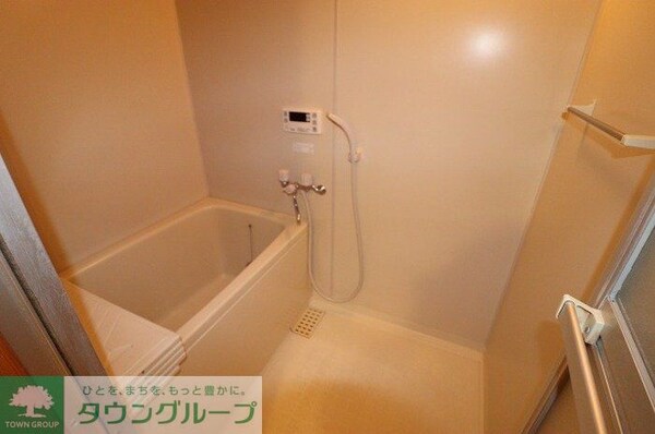 バス／シャワールーム等(※別号室参考写真です)