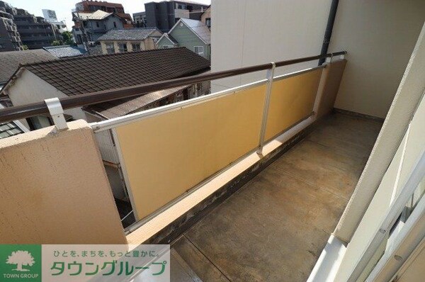 バルコニー(※別号室参考写真です)
