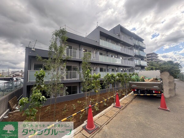 庭(建築中　先行受付行なっております！)