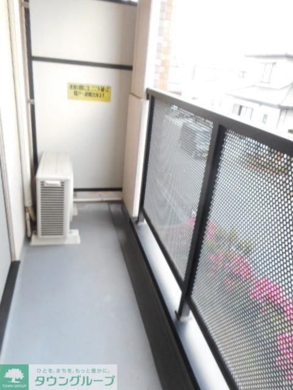 バルコニー(※別号室参考写真です)