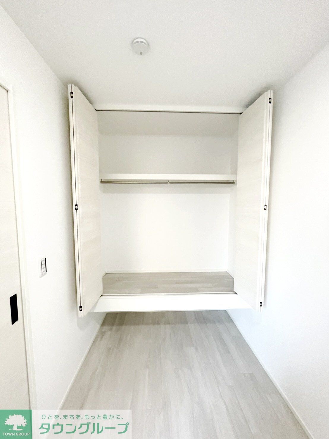 物件内観写真18　(収納)