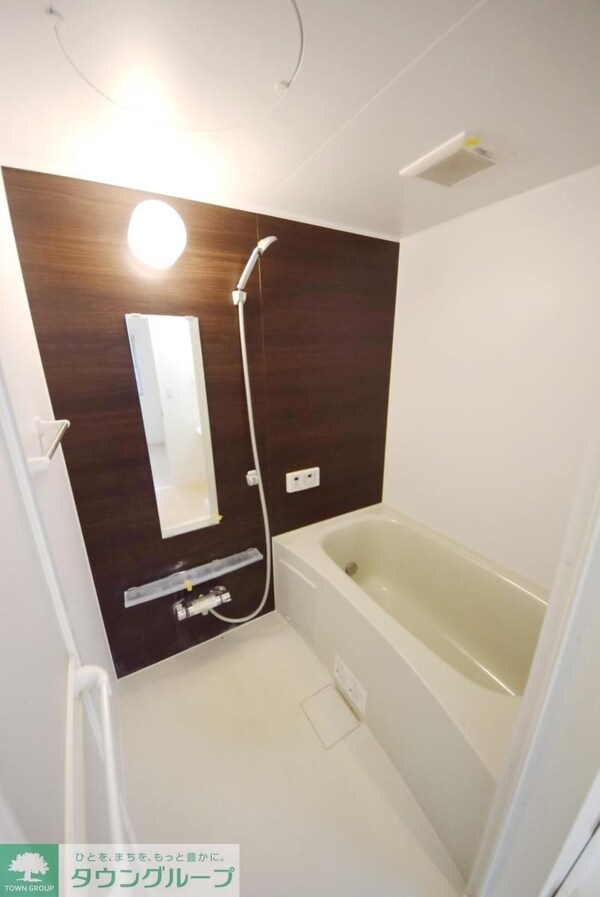 バス／シャワールーム等(※別号室参考写真)