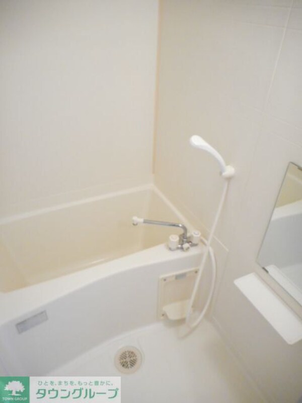 バス／シャワールーム等(※別号室参考写真です)