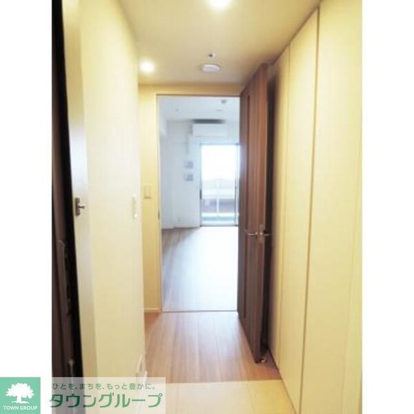 玄関(※写真は同タイプ住戸です。)