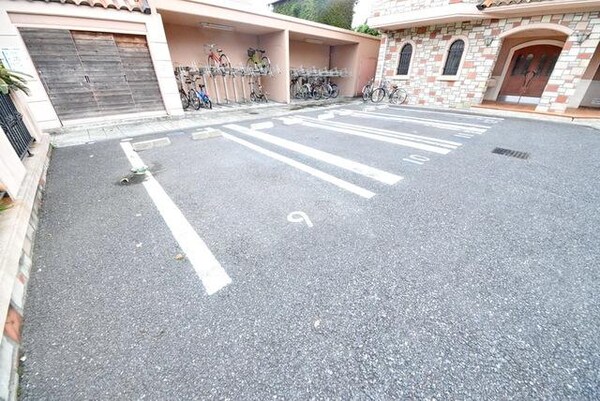 駐車場(敷地内駐車場)