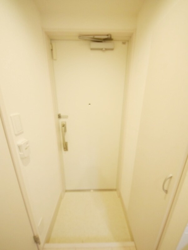 玄関(お部屋探しは【タウンハウジング千葉店】にお任せ下さい♪)