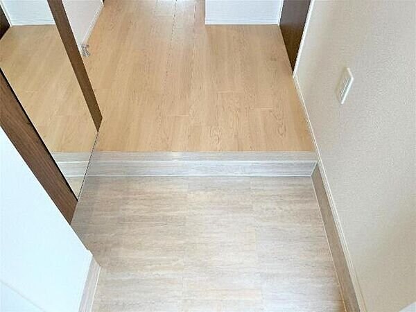 玄関(お部屋探しは【タウンハウジング千葉店】にお任せ下さい♪)