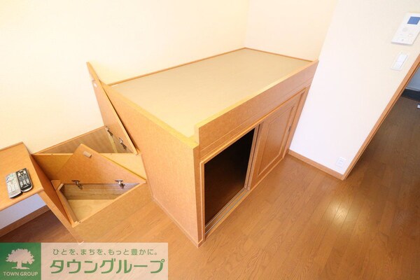 寝室(ベット)