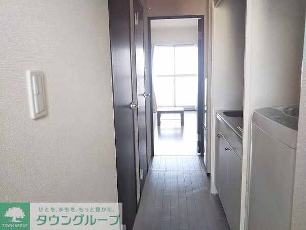 玄関(お部屋探しは【タウンハウジング千葉店】にお任せ下さい♪)