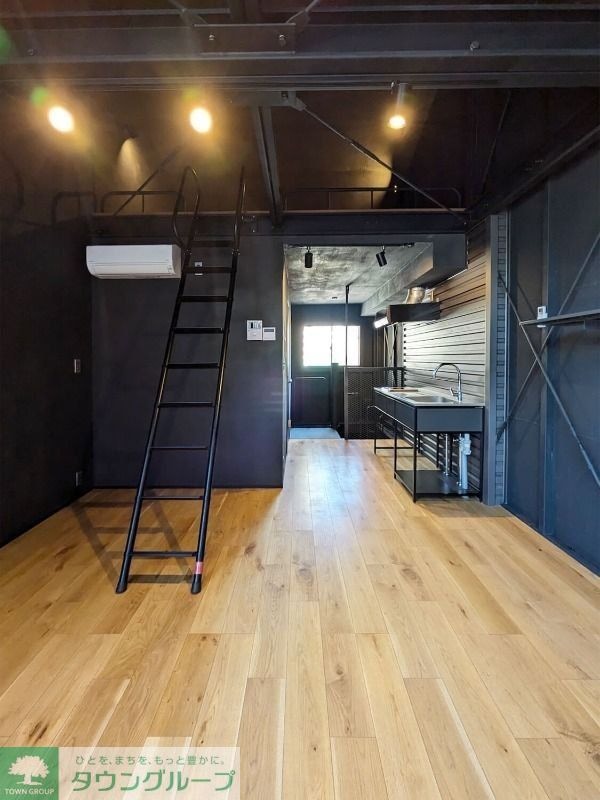 リビング・居室(現地待ち合わせ歓迎♪お問合せはタウンハウジングまで！)