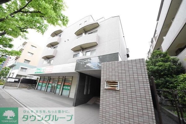 外観(オートロック、エレベーター完備)