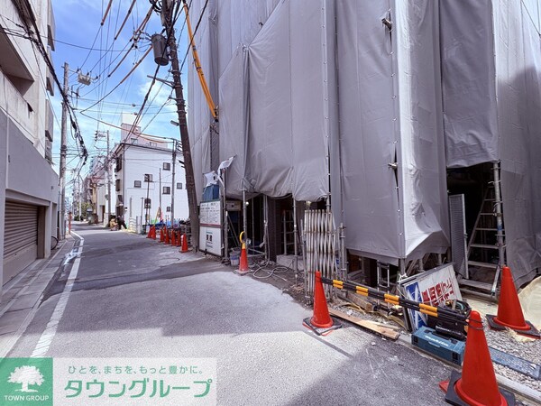 ロビー(駐車場)