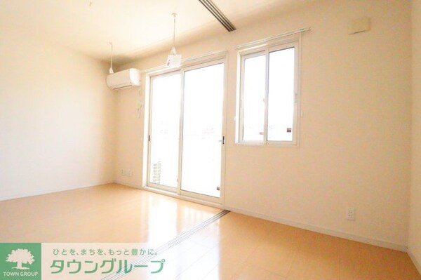 寝室(現地待ち合わせ歓迎♪お問合せはタウンハウジングまで！)