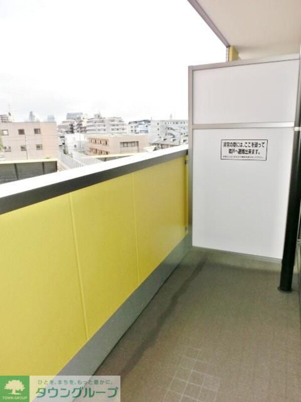 バルコニー(現地待ち合わせ歓迎♪お問合せはタウンハウジング千葉店まで！)