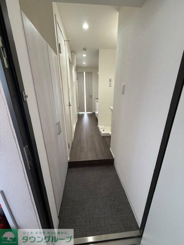 玄関(お問合せは【タウンハウジング】まで！※現地待合わせ相談可！)