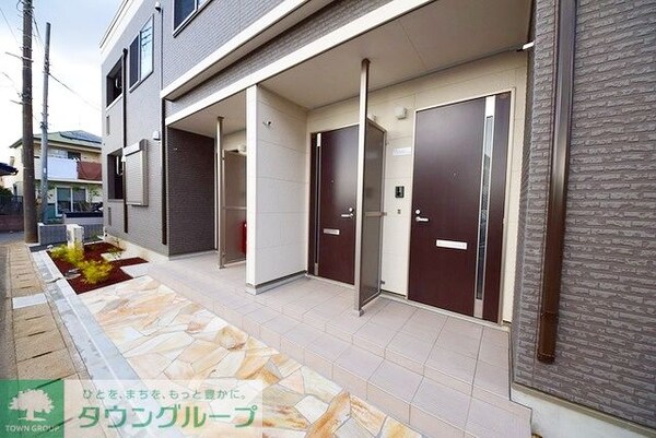 エントランス(お部屋探しは【タウンハウジング千葉店】にお任せ下さい♪)
