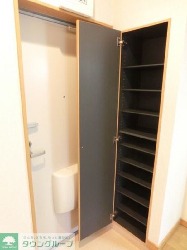玄関(トールタイプのシューズＢＯＸ)