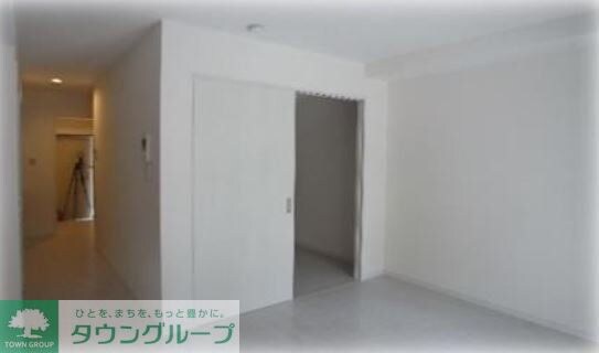 物件内観写真3　(収納)