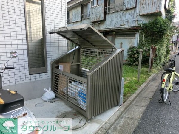 共有部分(敷地内ゴミ捨て場)
