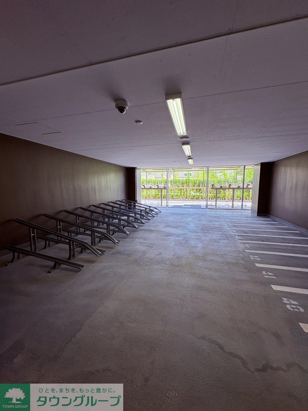 駐車場(駐車場)