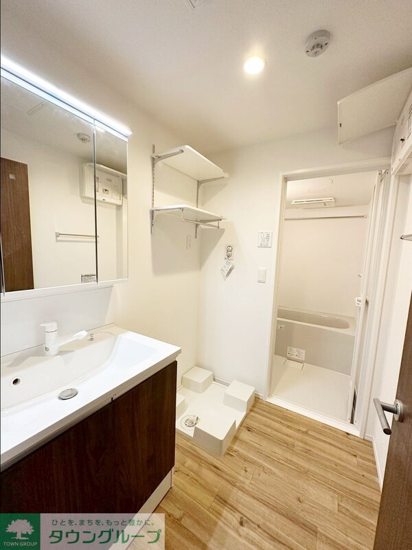 その他(※同間取り別号室写真（床建具の色が異なる場合有）)