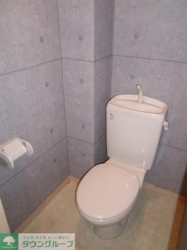 トイレ(嬉しいバストイレ別です)