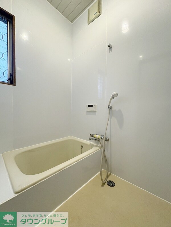 バス／シャワールーム等(バス／シャワールーム等)