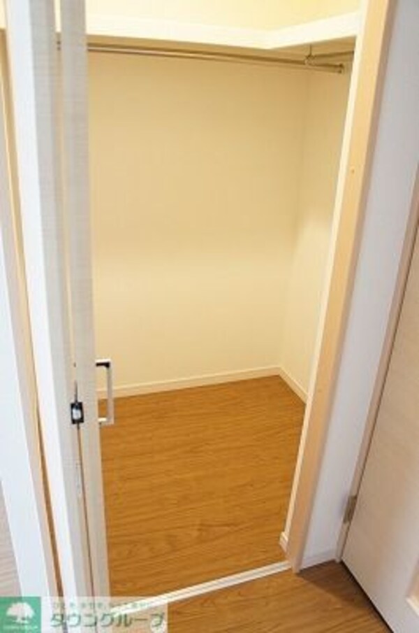 収納(ウォークインクローゼット)