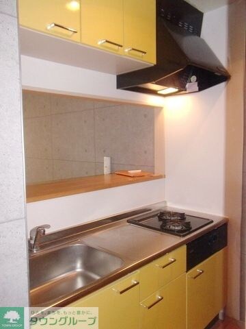 物件内観写真3　(２口コンロ付きシステムキッチン)