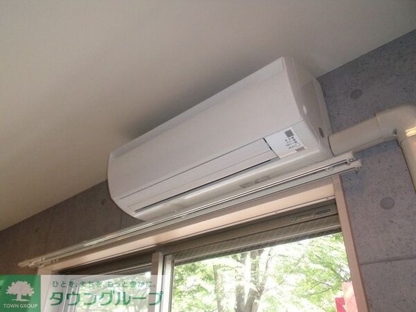 設備(エアコン１台完備です)