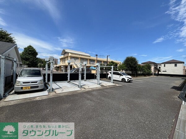 駐車場(駐車場)