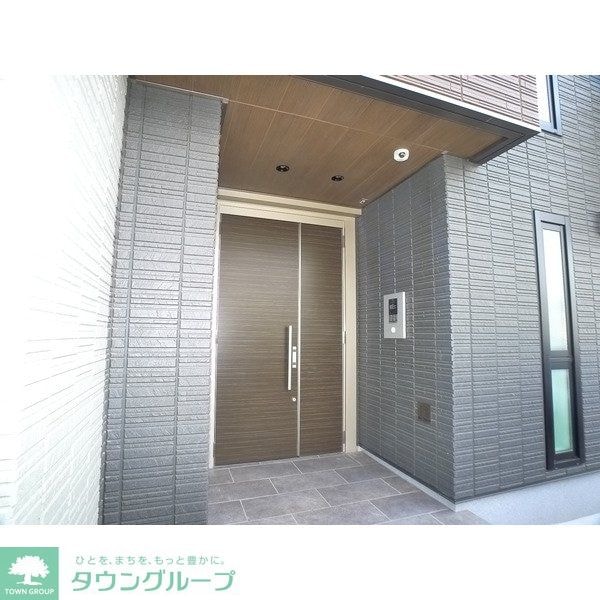 エントランス(お部屋探しは【タウンハウジング千葉店】にお任せ下さい♪)
