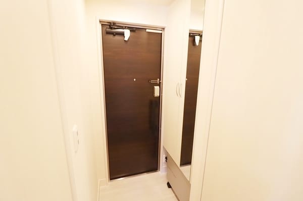 玄関(お部屋探しは【タウンハウジング千葉店】にお任せ下さい♪)