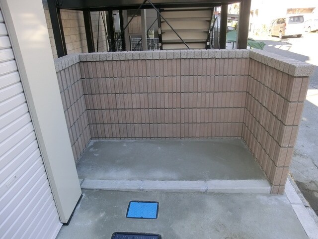 物件内観写真16　(共用ゴミ置き場)