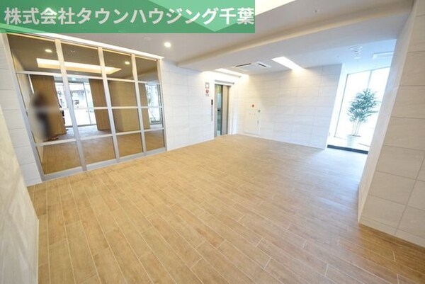 エントランス(お部屋探しはタウンハウジング千葉店にお任せ下さい♪)
