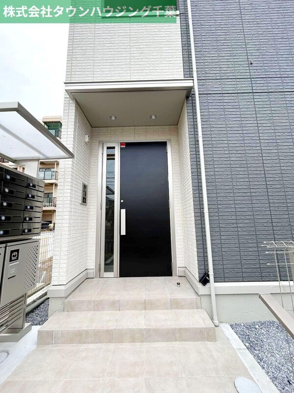 エントランス(お部屋探しは【タウンハウジング千葉店】にお任せ下さい♪)