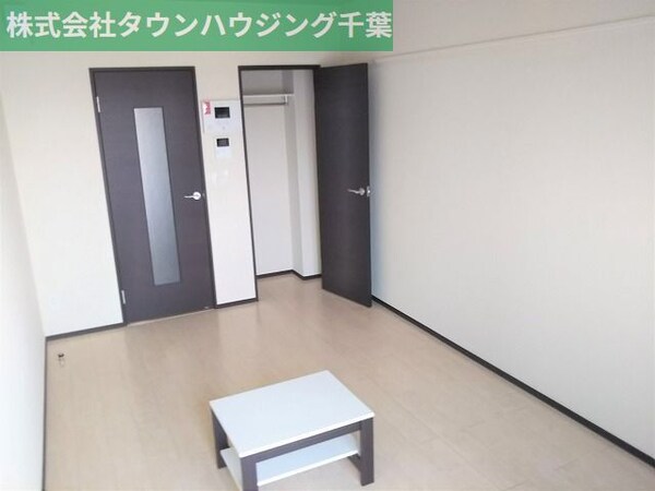 リビング・居室(現地待ち合わせ歓迎♪お問合せはタウンハウジング千葉店まで！)